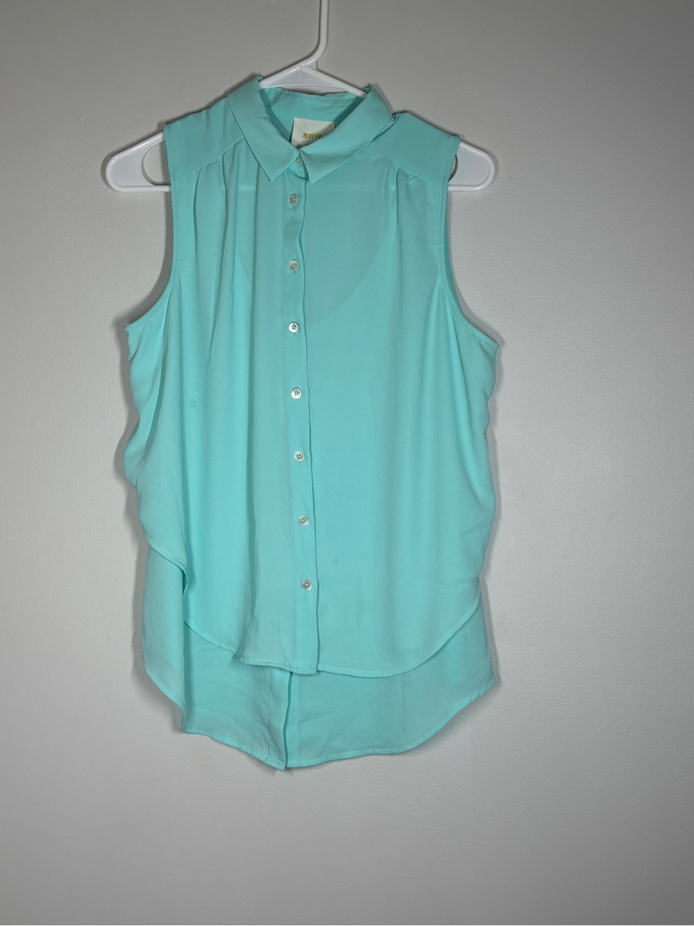 Maeve Sleeveless Button-Down Blouse - Mint Green